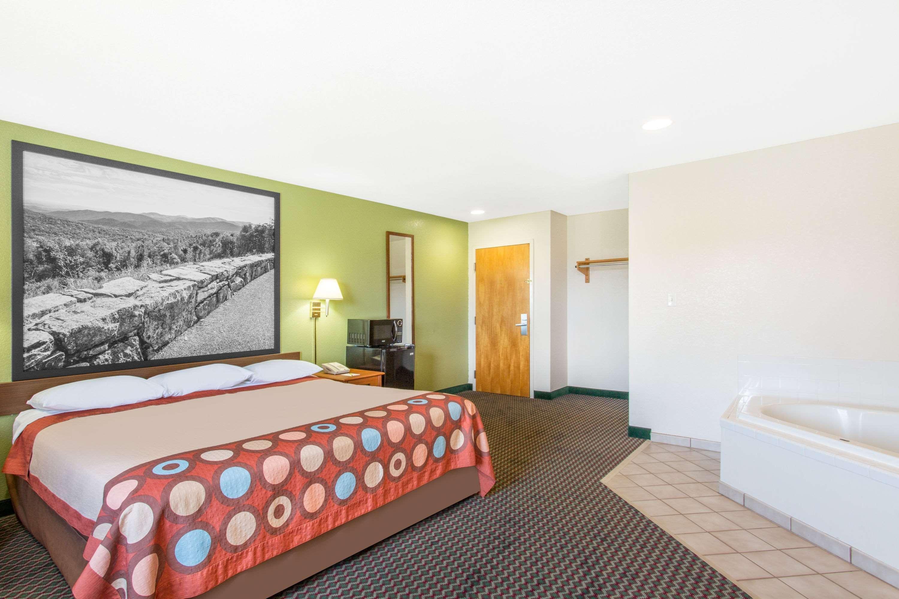 ซูเปอร์ 8 บาย วินด์แฮม เบดฟอร์ Hotel เบดฟอร์ด ภายนอก รูปภาพ